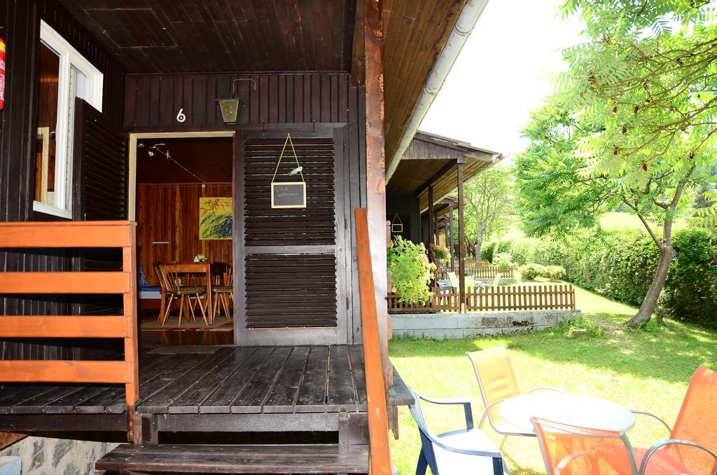 Bungalow Pipp Passriach ภายนอก รูปภาพ